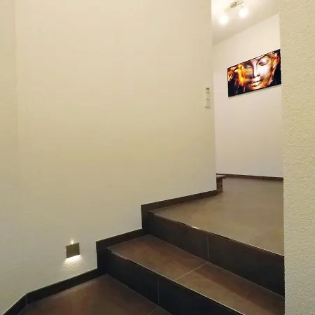 -neubau- 30qm Dach-apartment דירה