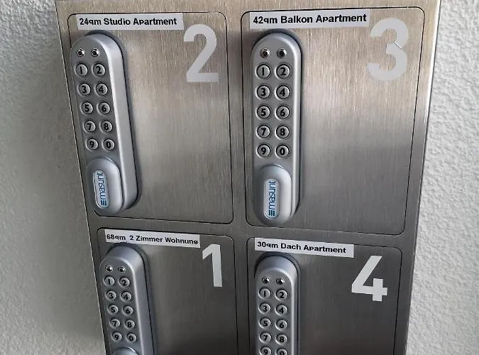 -neubau- 30qm Dach-apartment Lägenhet Fulda